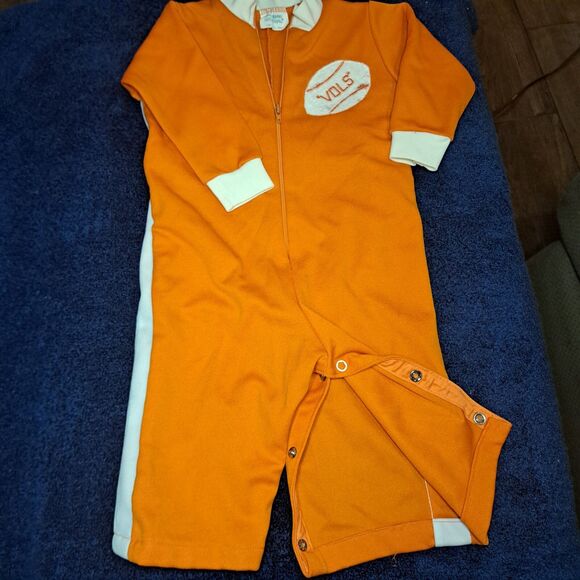 Vtg 70s Baby Boy Vols  Zip Romper football Basketball Large 18-27 lbs - Picture 3 of 7
